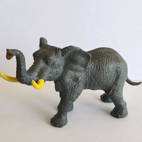 Plastic animals like new, set of 6 pieces