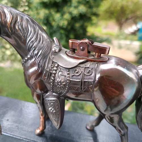 Vintage horse figurine with functional lighter, like new