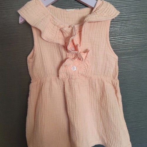 Two dresses for girls 2.5-3 years like new, cotton fabrics