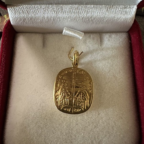 Konstantinato 14k gold pendant new, 2.56 grams