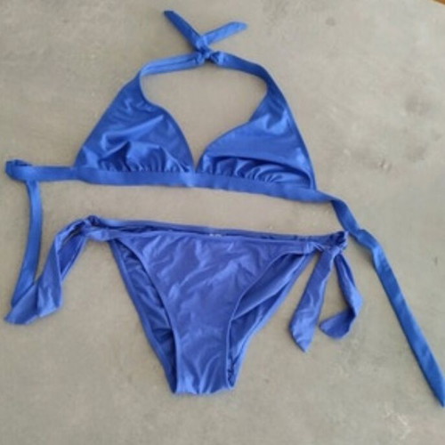 Bikini swimsuit like new, electric blue, size M-L