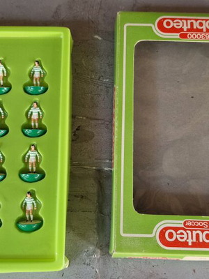 Subbuteo Celtic team ref 25 retro