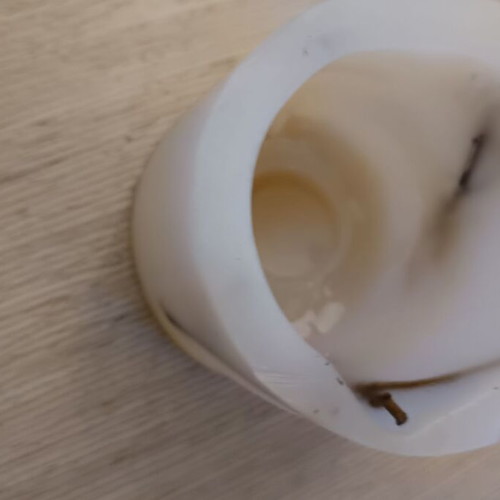 Decorative beige candle like new