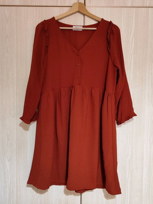Betty London Rust Babydoll Dress like new, size L