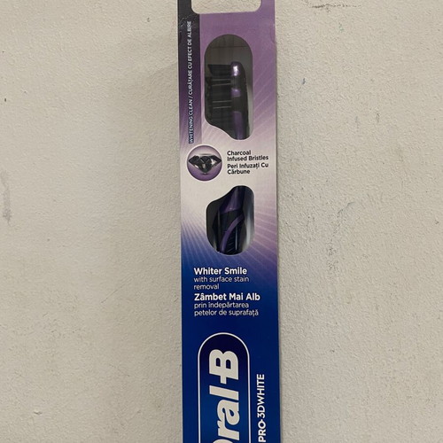 Oral-B Pro 3D White Charcoal Medium Toothbrush new