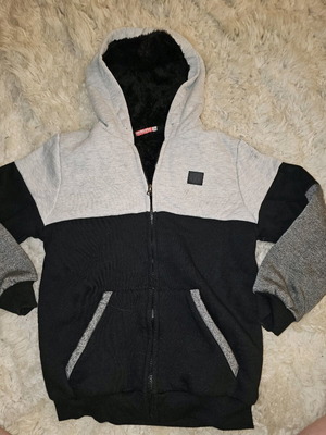 Energiers cardigan used for boys size 10, black and gray