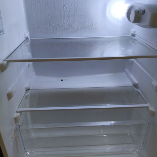 Morris B71080ESD refrigerator 80L black