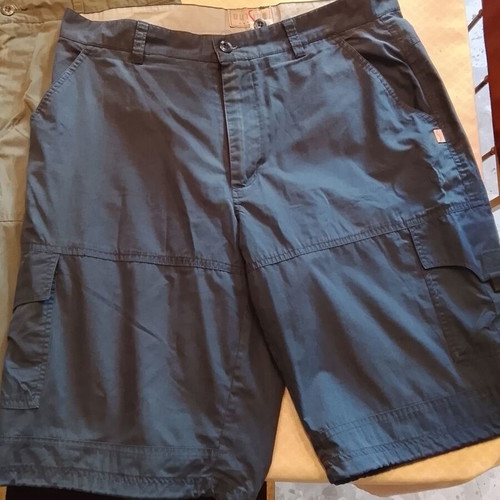 Men's casual bermuda shorts used, size L, multicolor