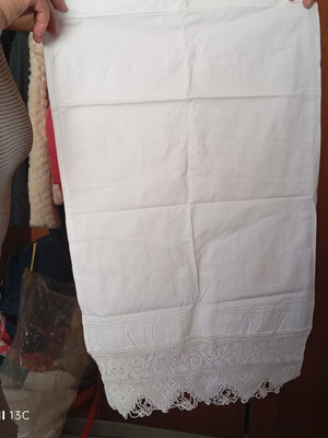 Pillowcases pair like new