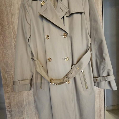 Michael Kors trench coat beige size M like new