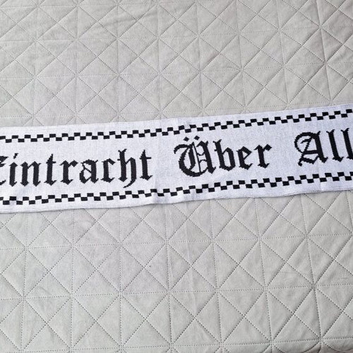 Original fan scarf of Eintracht Frankfurt – CF E Sossenheim ’75