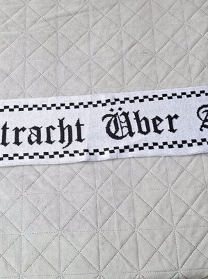 Πρωτότυπο κασκόλ φιλάθλων της Eintracht Frankfurt – CF E Sossenheim ’75