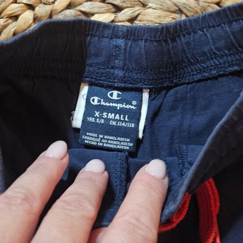 Champion shorts like new, size 110 cm, blue