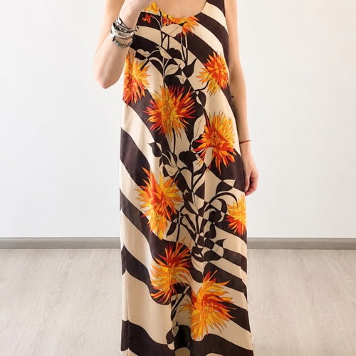 Vintage dress size M like new, colorful, hand-made