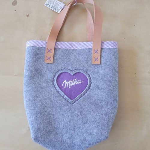 Milka филцова чанта с кожени дръжки нова, сива