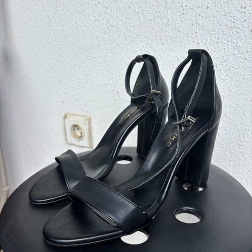 Tonino women's black sandals with thick 9.5cm heel, size 39