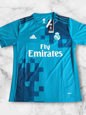 Real Madrid 2018 Retro Jersey New with Tags Size M