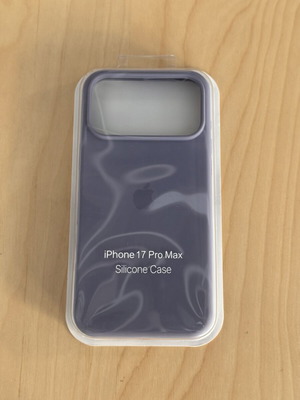 Apple iPhone 17 Pro Max silicone case