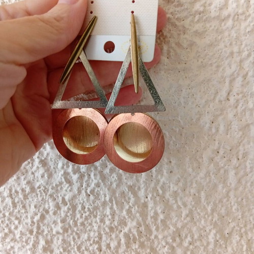 Trichroma hanging earrings new