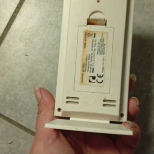 Alarm clock used, battery operated, AA 1.5V