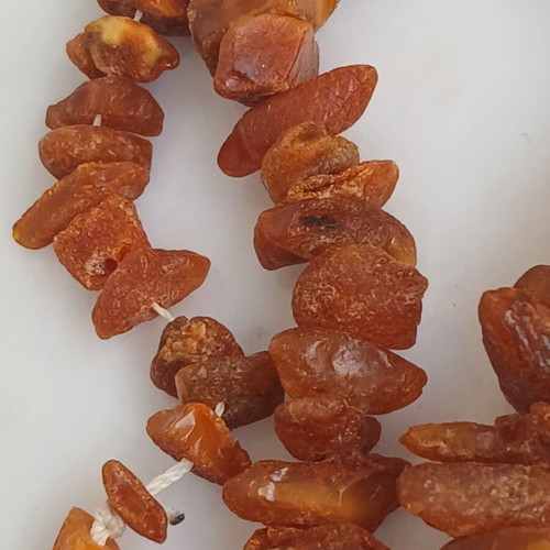Necklace of natural amber, 70 cm length, 45 grams