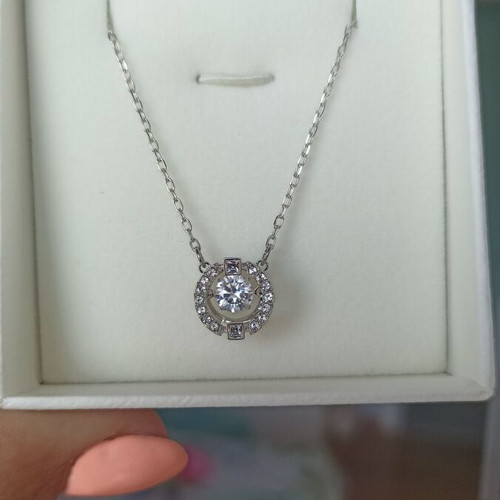 Swarovski Dancing Crystal Necklace new, silver