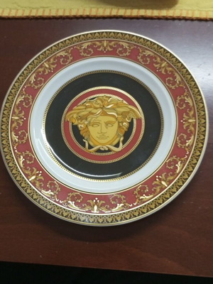 Versace decorative plate, 18 cm diameter