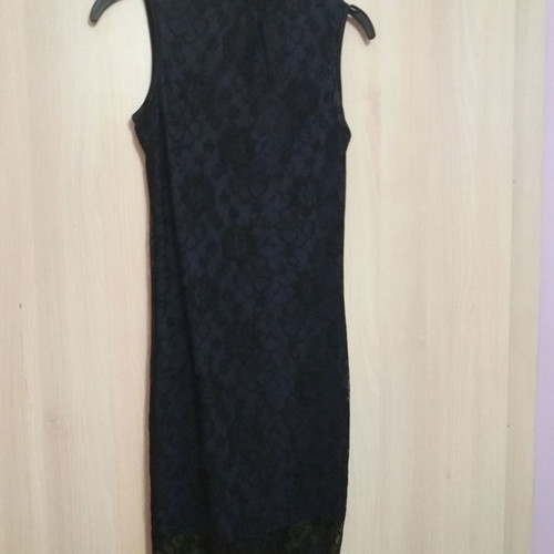 Dress with open back XS in excellent condition, purple details