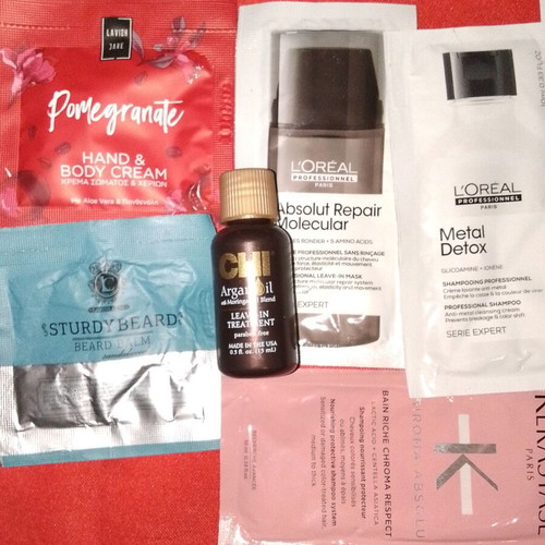 Cosmetic samples new, pack of 13 for face, body, hair