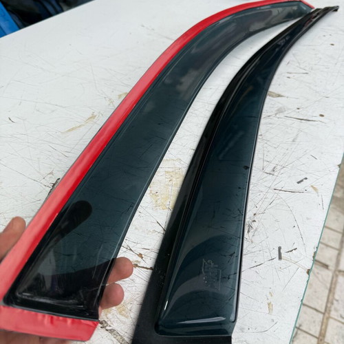 Opel Astra H Wind Deflectors new set with tinted finish