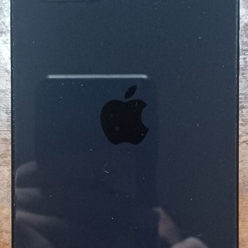 Iphone 8 Plus 64GB like new, 81% battery, black