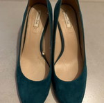 Massimo Dutti pumps used, leather, petrol color