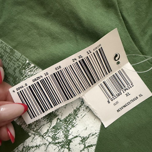 Benetton T-shirt green new with tag, size 158 cm, 10-11 years