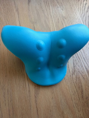 Cervical Traction Neck Stretcher Pillow like new, ergonomic foam support