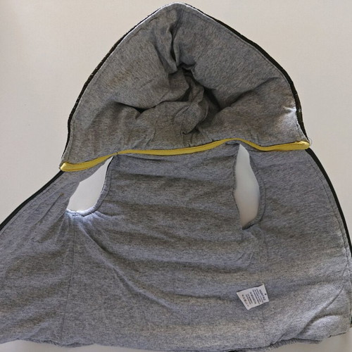 Hashtag sleeveless baby vest with hood like new, 18 months