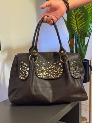 Italian designer brown leather shoulder bag like new