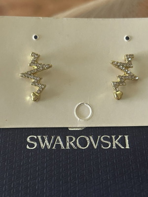 Swarovski earrings new, gold with crystals