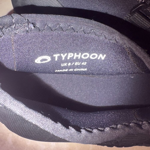 Typhoon sailing shoes size 42 with Porsche carrying case
