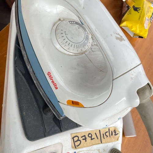Stirella 900 ironing system used with rich steam