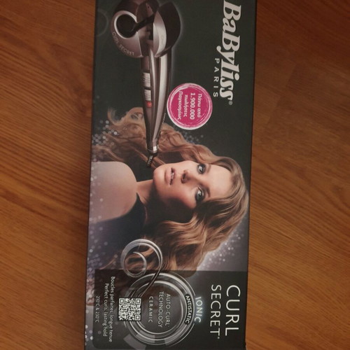 Babyliss curling iron like new, used twice