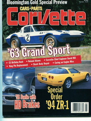 Vintage American magazine Corvette Cars & Parts Vol3 No4 August 2000 like new