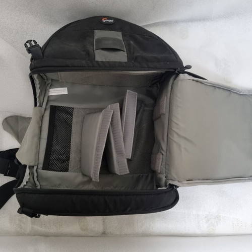 Lowepro Slingshot 300 AW used camera bag