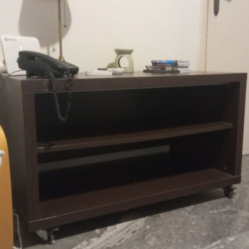 Neoset TV stand with shelf and wheels like new