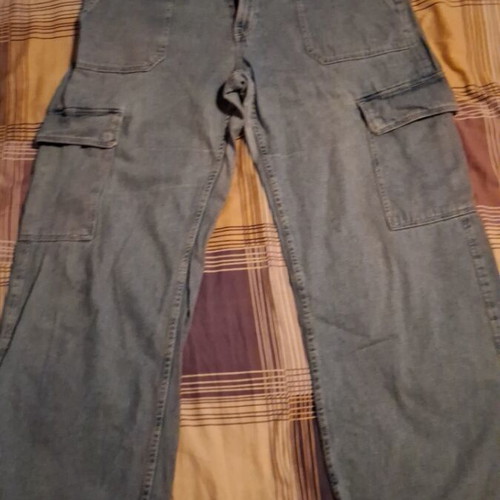 Bershka cargo pants, size 42, blue