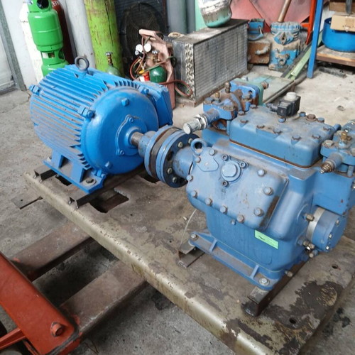 Bock ψυκτικό μηχάνημα ανακατασκευασμένο 60Hp 120Kw με ηλεκτρολογικό πίνακα