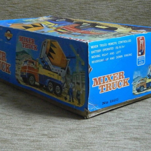 Lyra Mixer Truck No 110 B/O R/C vintage battery toy