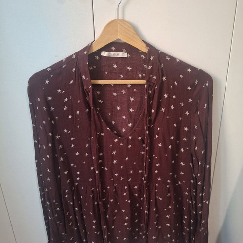 Pull & Bear burgundy shirt with star pattern like new, size S