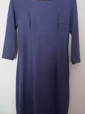Suede dress in straight cut blue purple like new