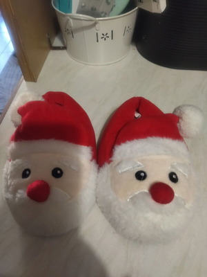 Baby Santa Claus slippers size 23-24 like new