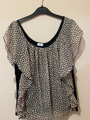 Queen polka dot top black pink soft large like new